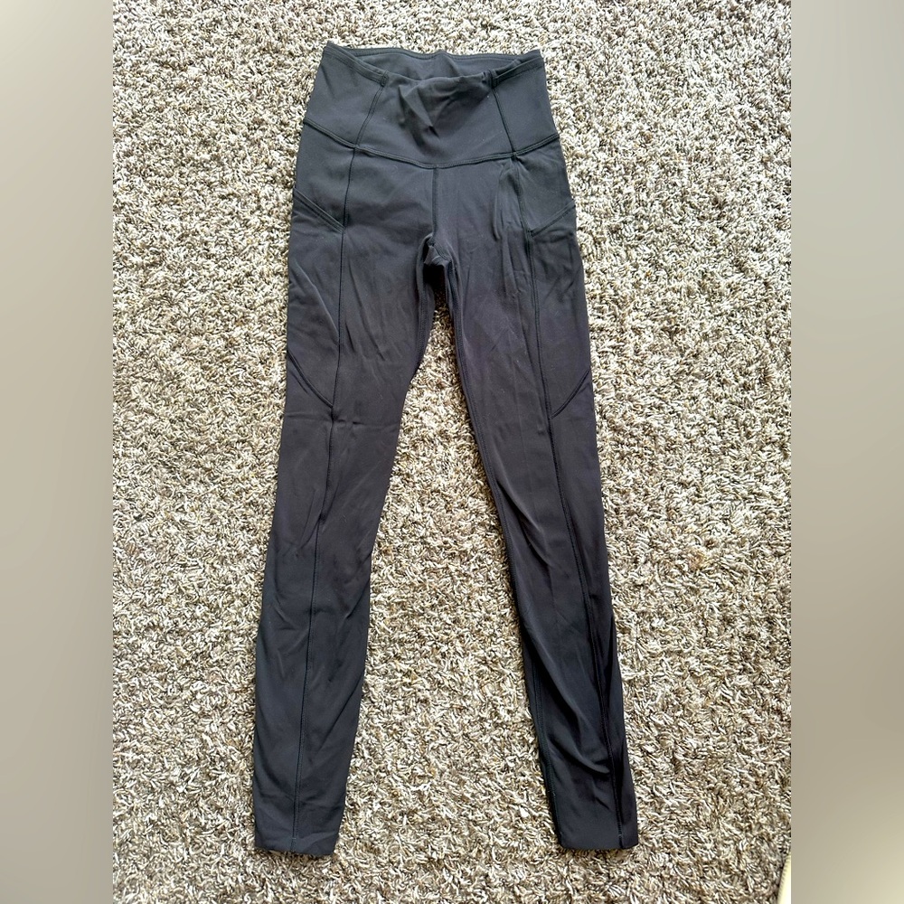black lululemon leggings with pockets